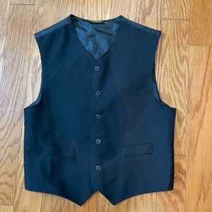 Dillards Youth Class Club Black Vest